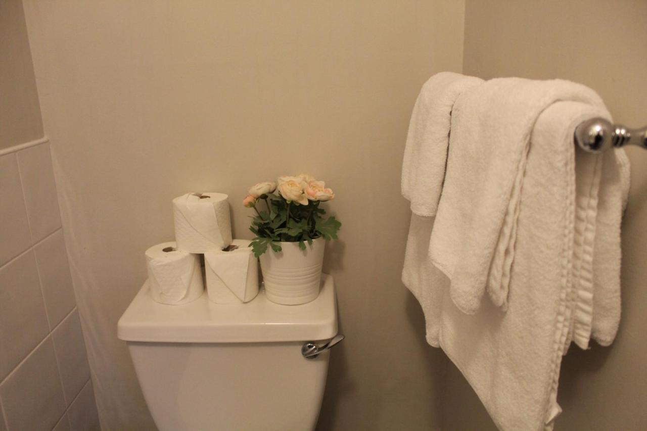 Madelines Accommodation Tinahely Dış mekan fotoğraf